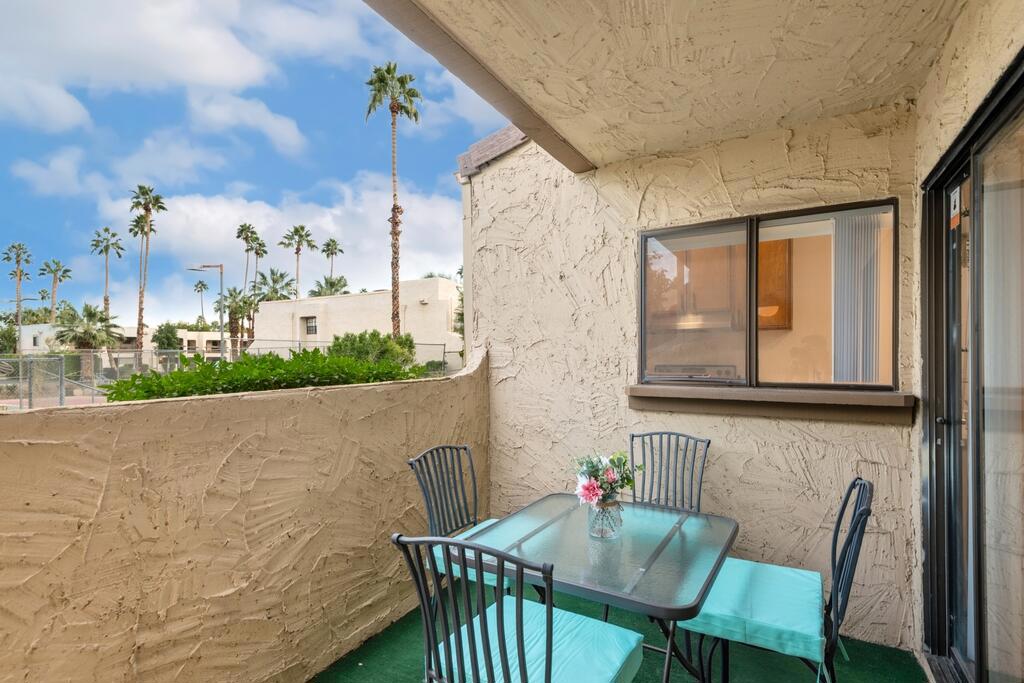 Palm Springs Golf & - Residential