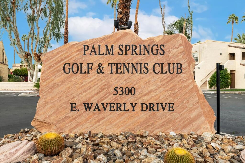 Palm Springs Golf & - Residential