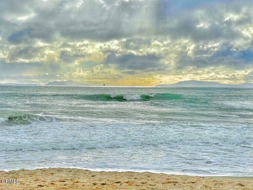 5003 Island View Street