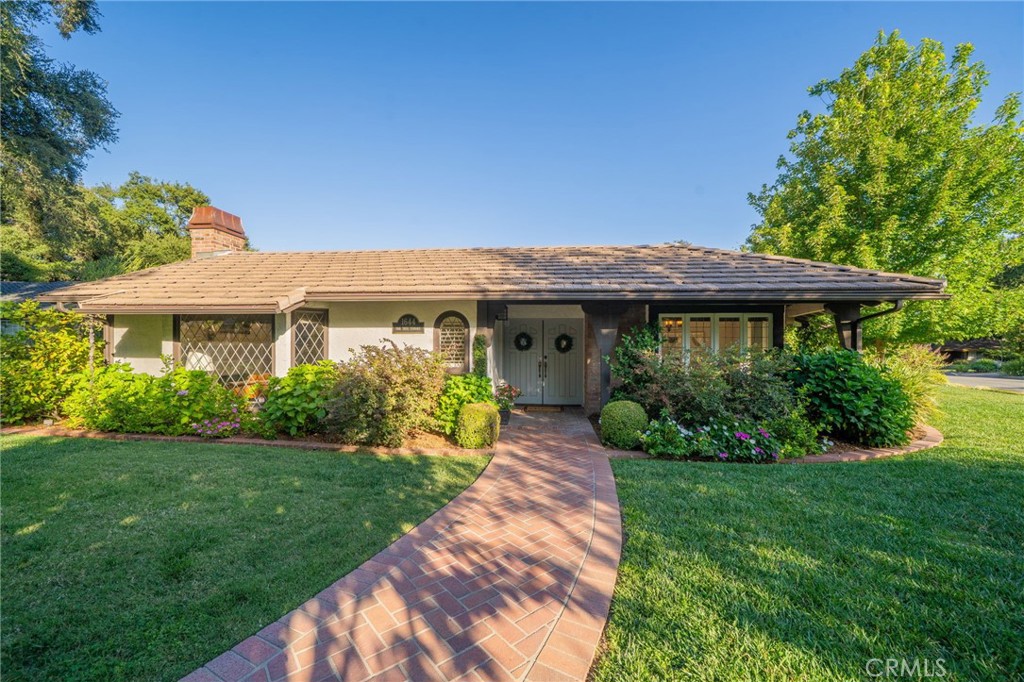 1644 Oak Tree Terrace