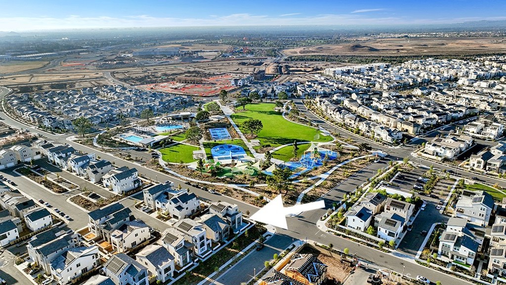 Estela at Luna Park - Residential Lease