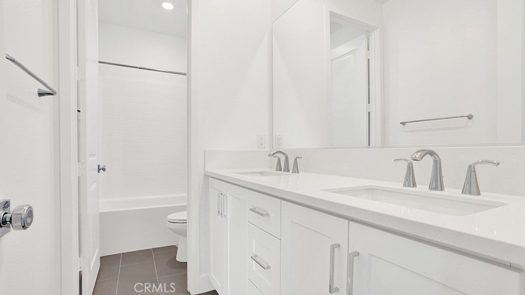 Estela at Luna Park - Residential Lease