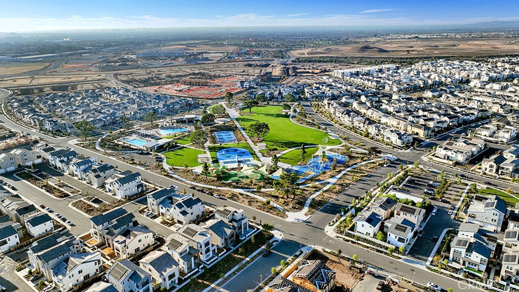 Estela at Luna Park - Residential Lease