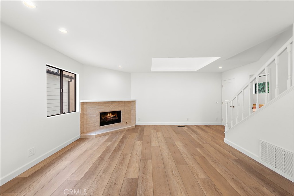 Corona del Mar South of PCH (CDMS) - Residential Lease