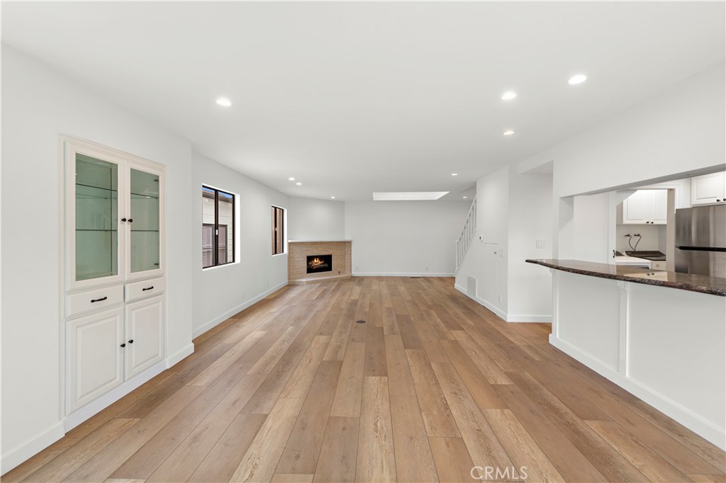 Corona del Mar South of PCH (CDMS) - Residential Lease