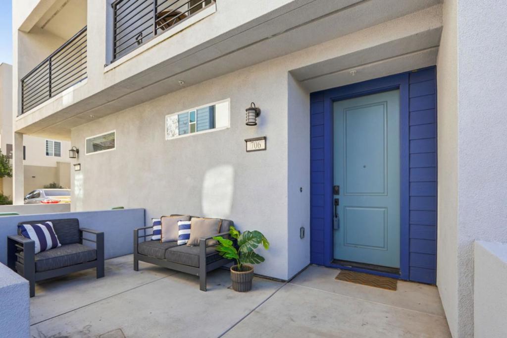 706 Fruit Ranch Loop