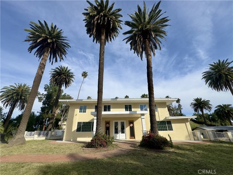 Photo of 1607 cherokee, Corona, CA 92881 (MLS # PW26176821)