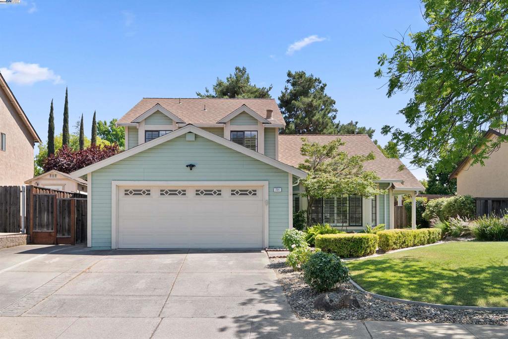 Discover this beautifully updated 4-bedroom, 3-bathroom home located in a serene cul-de-sac with no rear neighbors – offering the ultimate in privacy and tranquility. Step inside to a bright and airy open floor plan with stylish upgrades throughout, ideal for modern living and entertaining. The spacious kitchen flows effortlessly into the living and dining areas, creating the perfect setting for gatherings. Step outside to the private backyard oasis, perfect for weekend barbecues, outdoor dining, or simply relaxing under the stars. With generous bedrooms, updated bathrooms, and plenty of space to spread out, this home truly has it all.