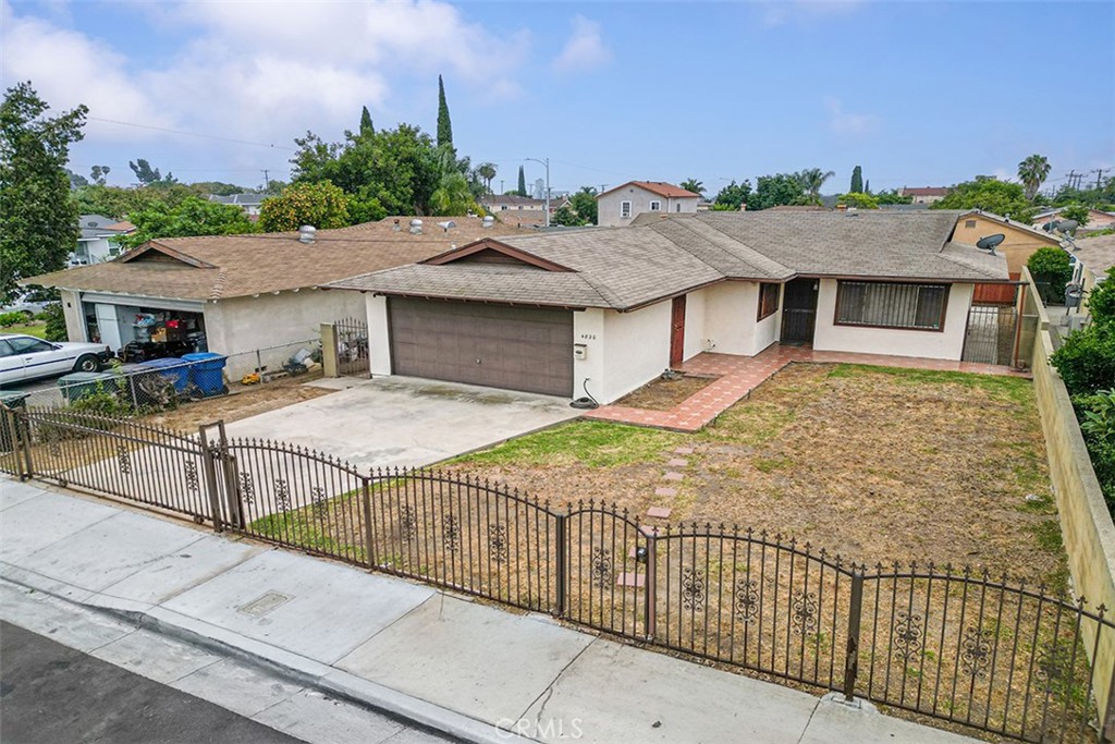 Welcome to this charming 3-bedroom, 2-bathroom home located in the highly sought-after 90022 neighborhood. This residence offers a perfect setting for family living. With comfortable living areas, welcoming atmosphere, and a warm, inviting layout, this home is ideal for creating lasting memories. Don’t miss the opportunity to own a home in one of East LA’s most desirable communities.