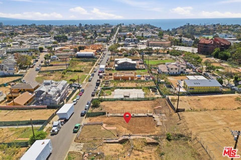 Photo of 1161 Via De La Paz, Los Angeles, CA 90272 (MLS # 26988261)