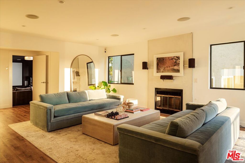 474 Vista Gloriosa Drive