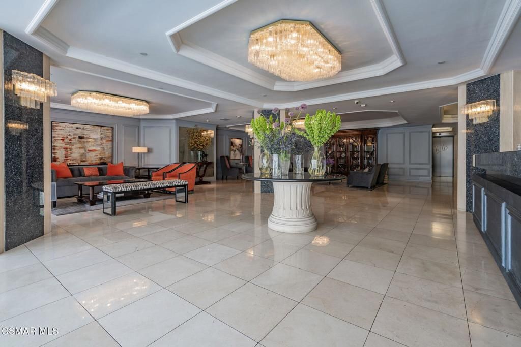 Photo of 10660 Wilshire Boulevard #410, Los Angeles, CA 90024 (MLS # 225005635)