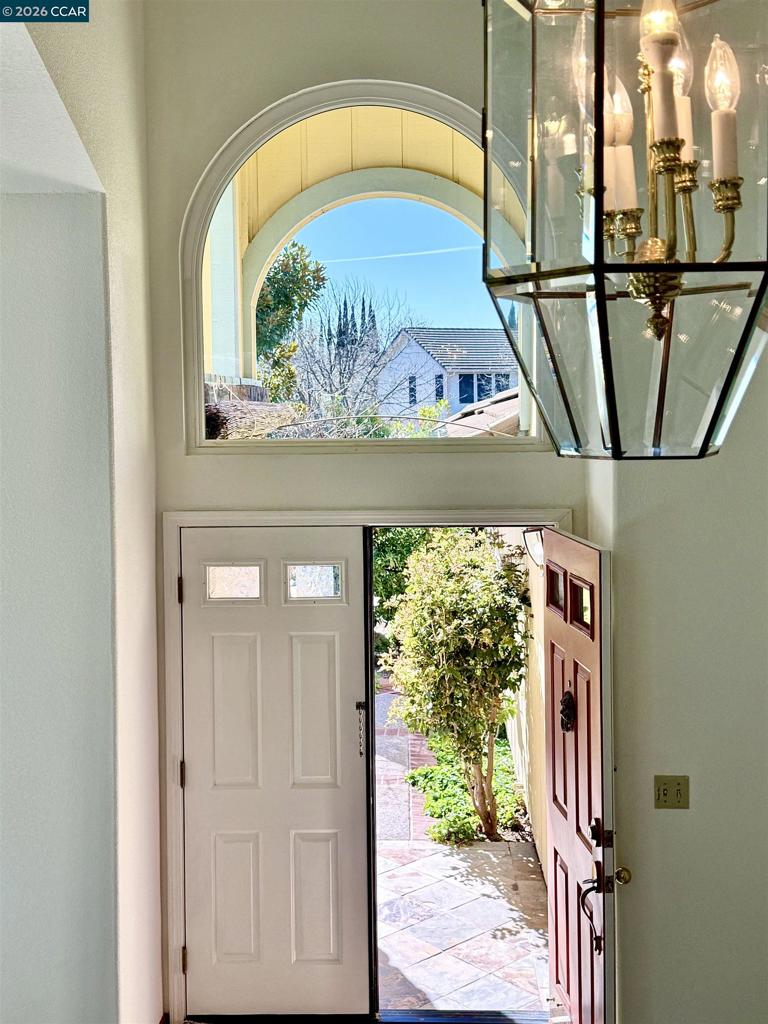 2504 2504 Brocket Court