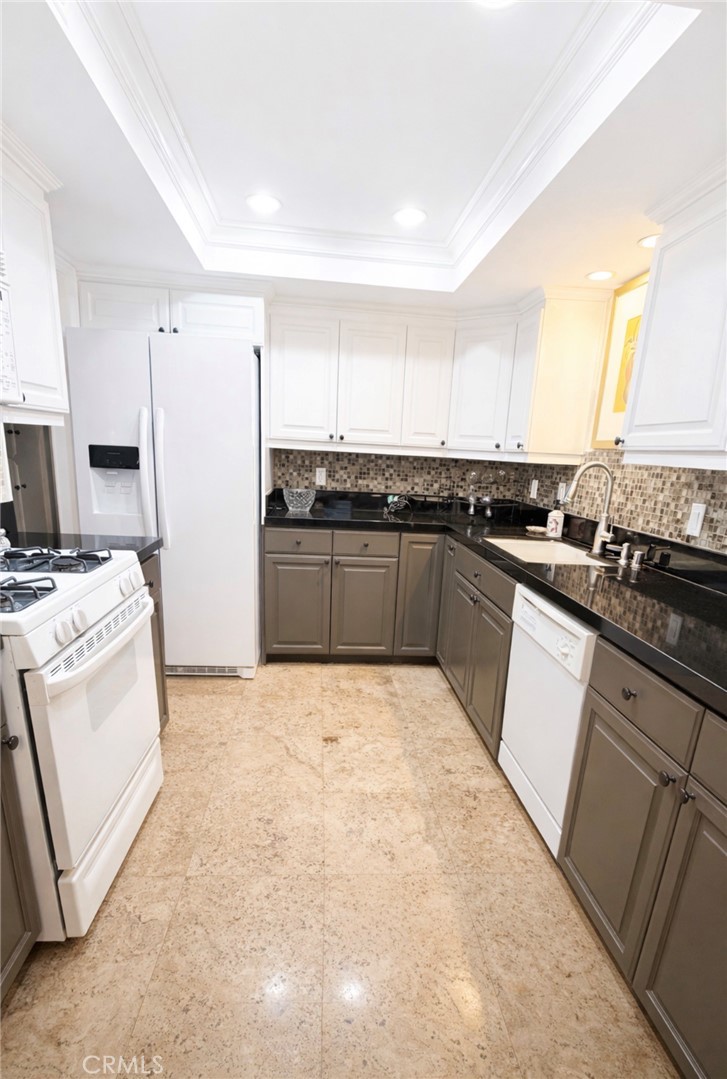 North Laguna (NL) - Residential Lease