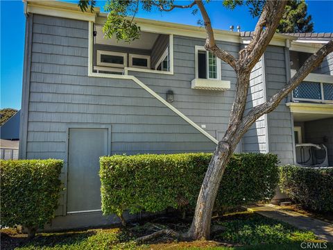 Photo of 7351 Coho Drive #207, Huntington Beach, CA 92648 (MLS # OC25197641)