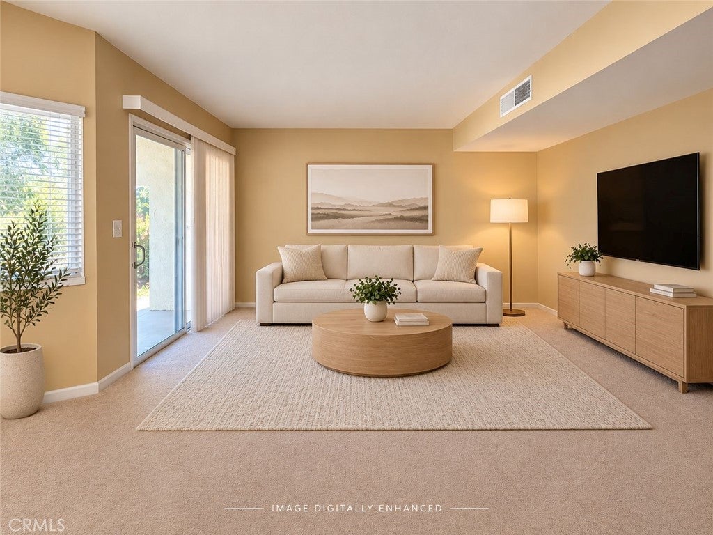 7631 Reseda Blvd. 57V