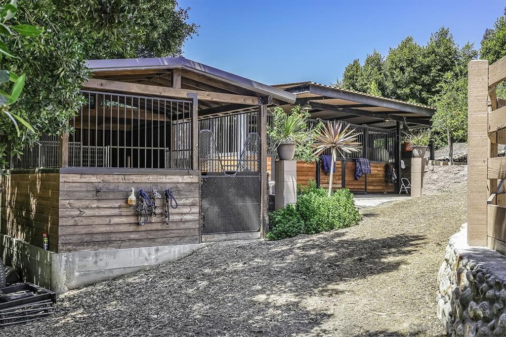 Rancho Santa Fe - Residential