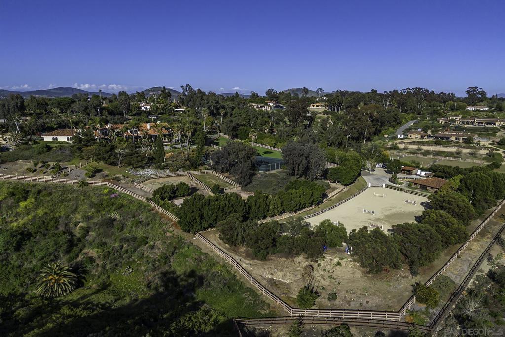 Rancho Santa Fe - Residential