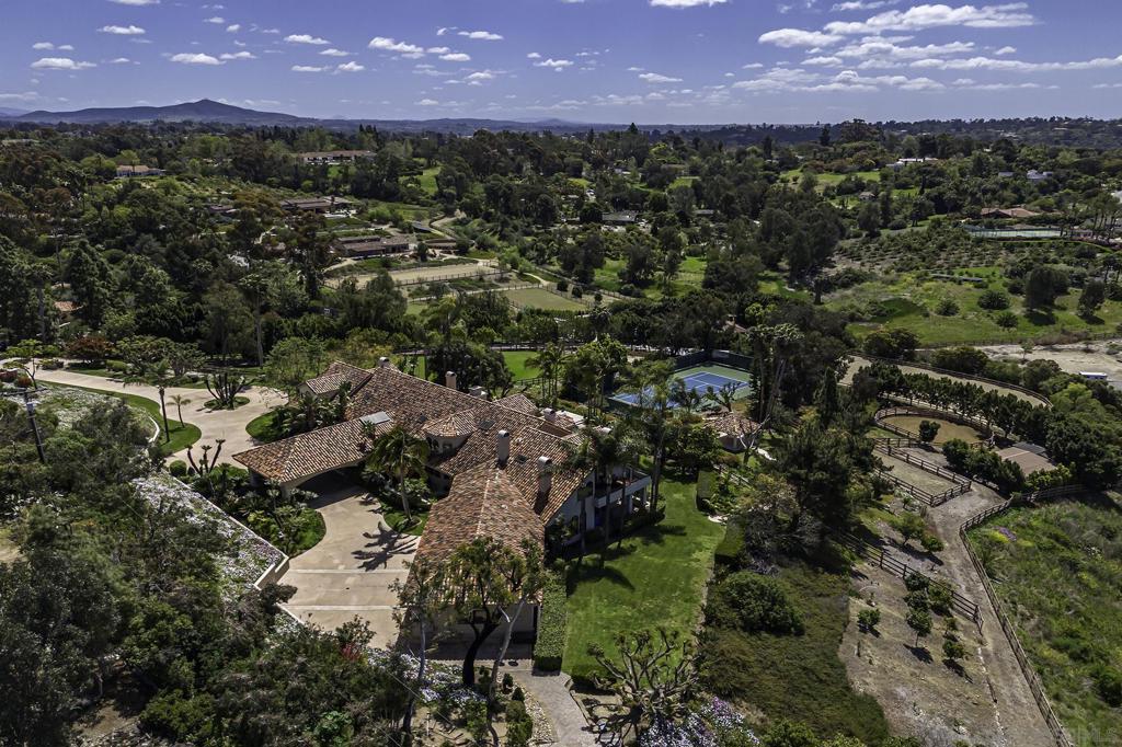 Rancho Santa Fe - Residential