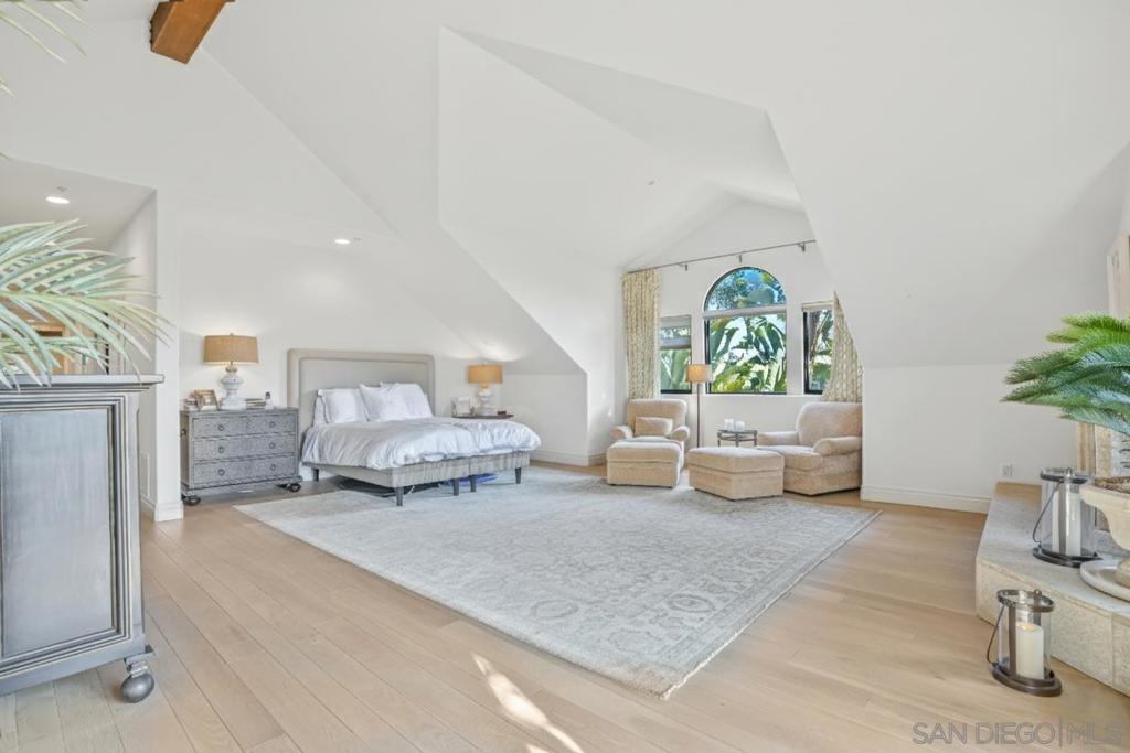Rancho Santa Fe - Residential