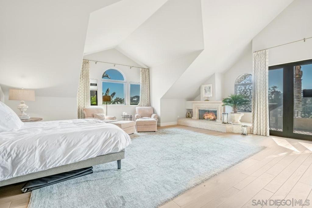 Rancho Santa Fe - Residential