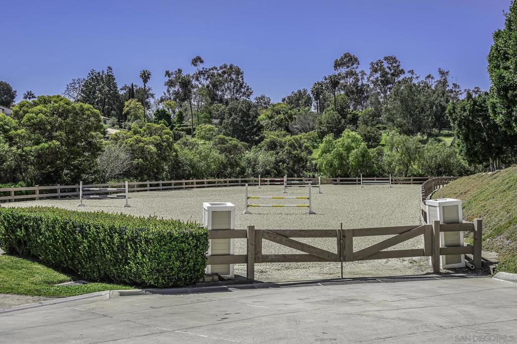 Rancho Santa Fe - Residential