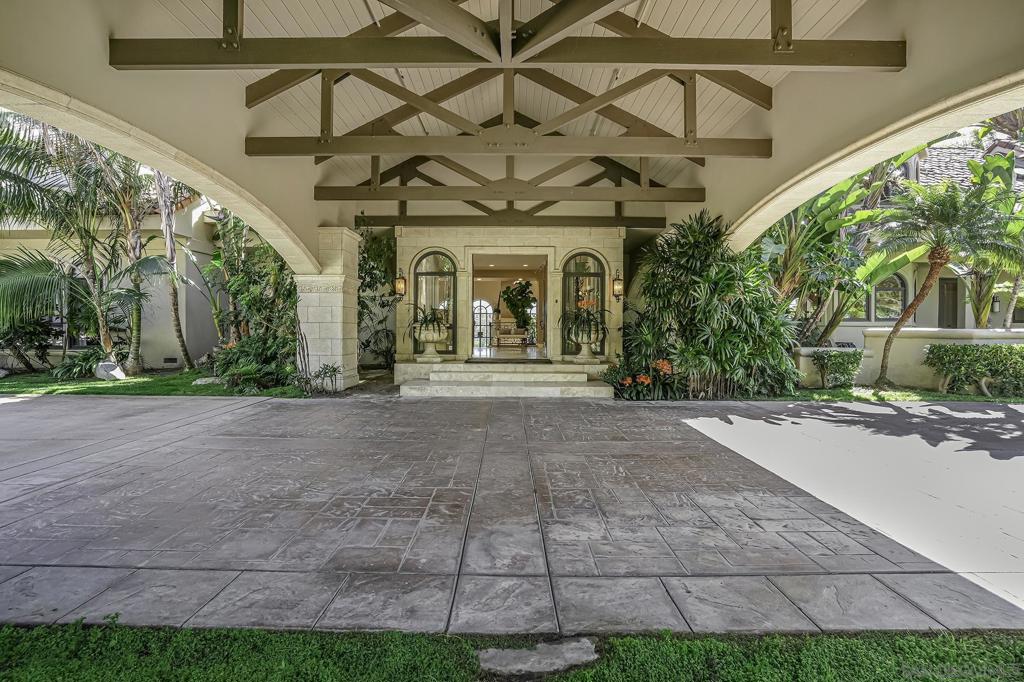 Rancho Santa Fe - Residential
