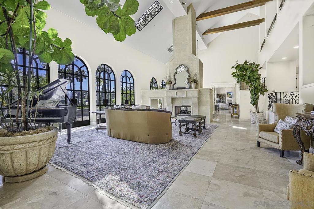 Rancho Santa Fe - Residential