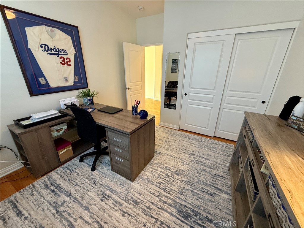 Four Seasons - Residential