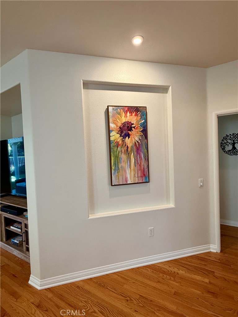 Four Seasons - Residential