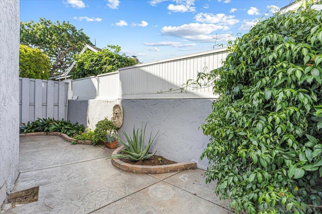 Coronado Village - Residential