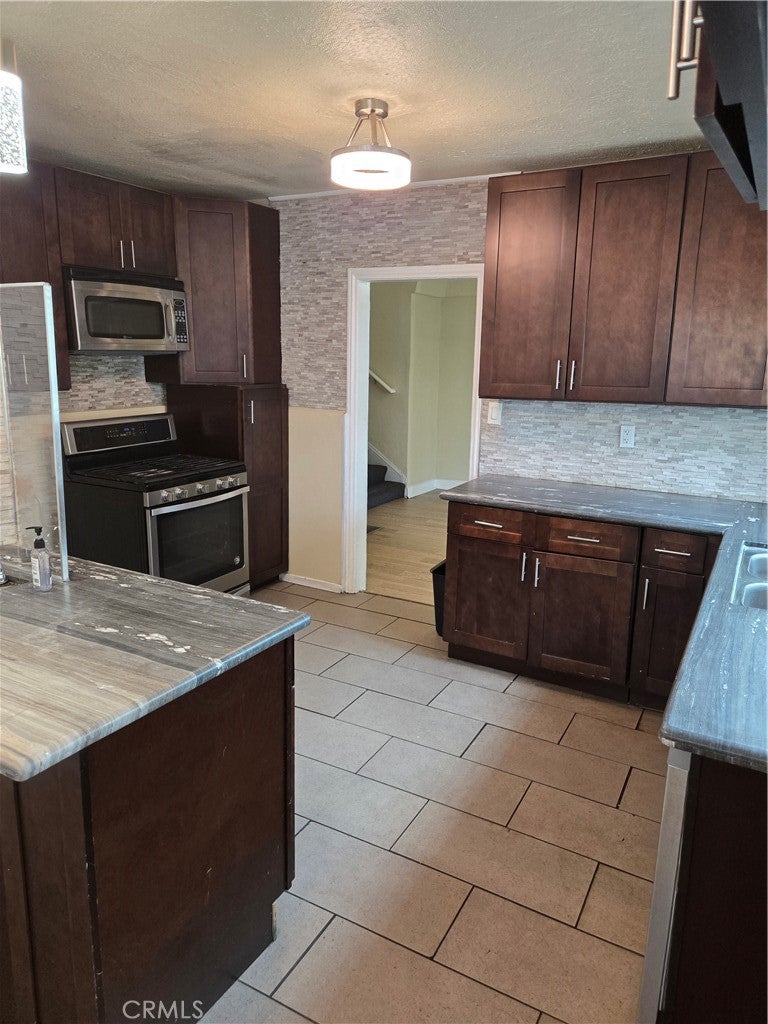 3940 W 60th Street