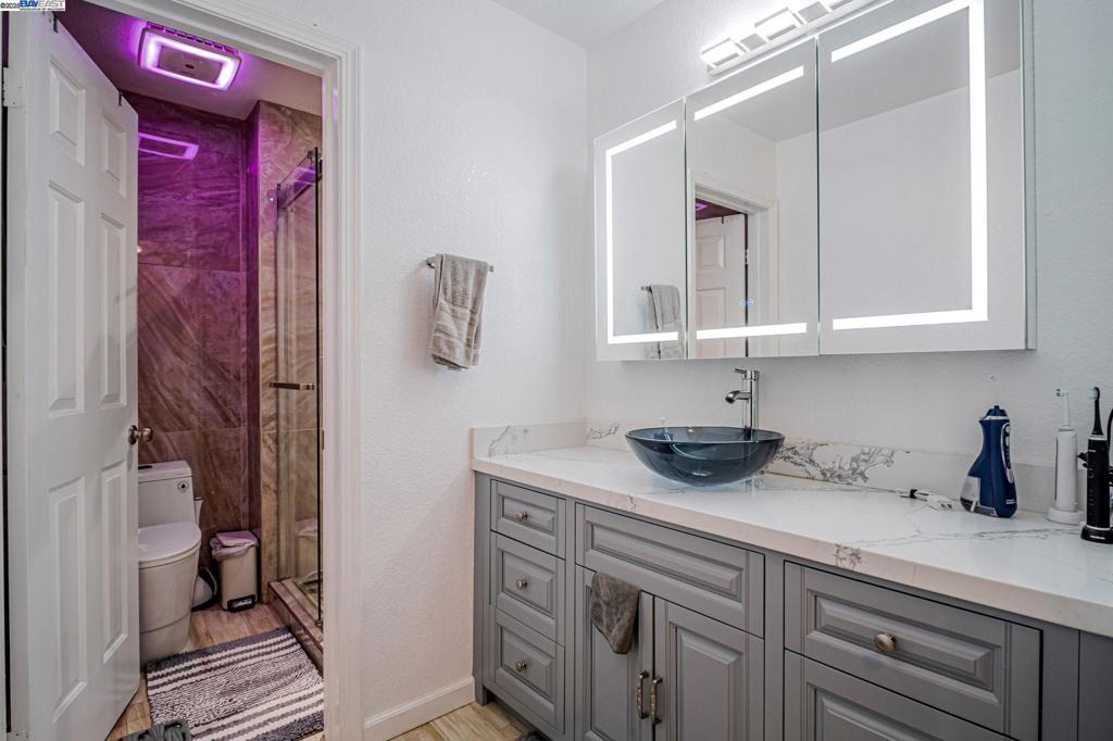 DIAMOND CROSSING - Residential