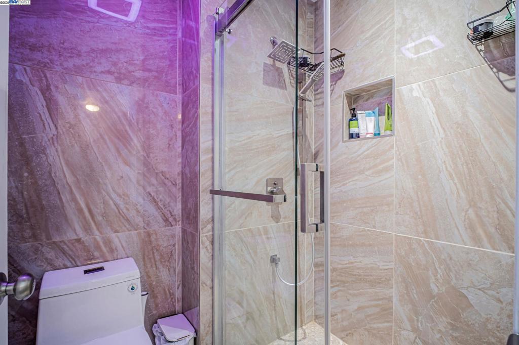 DIAMOND CROSSING - Residential