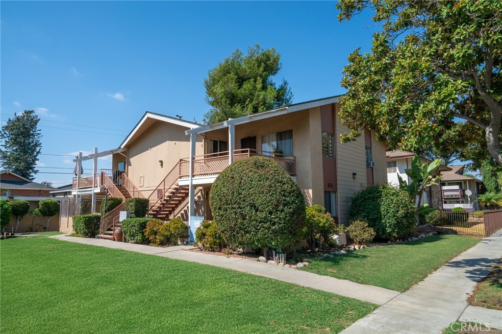 615 N Ventura