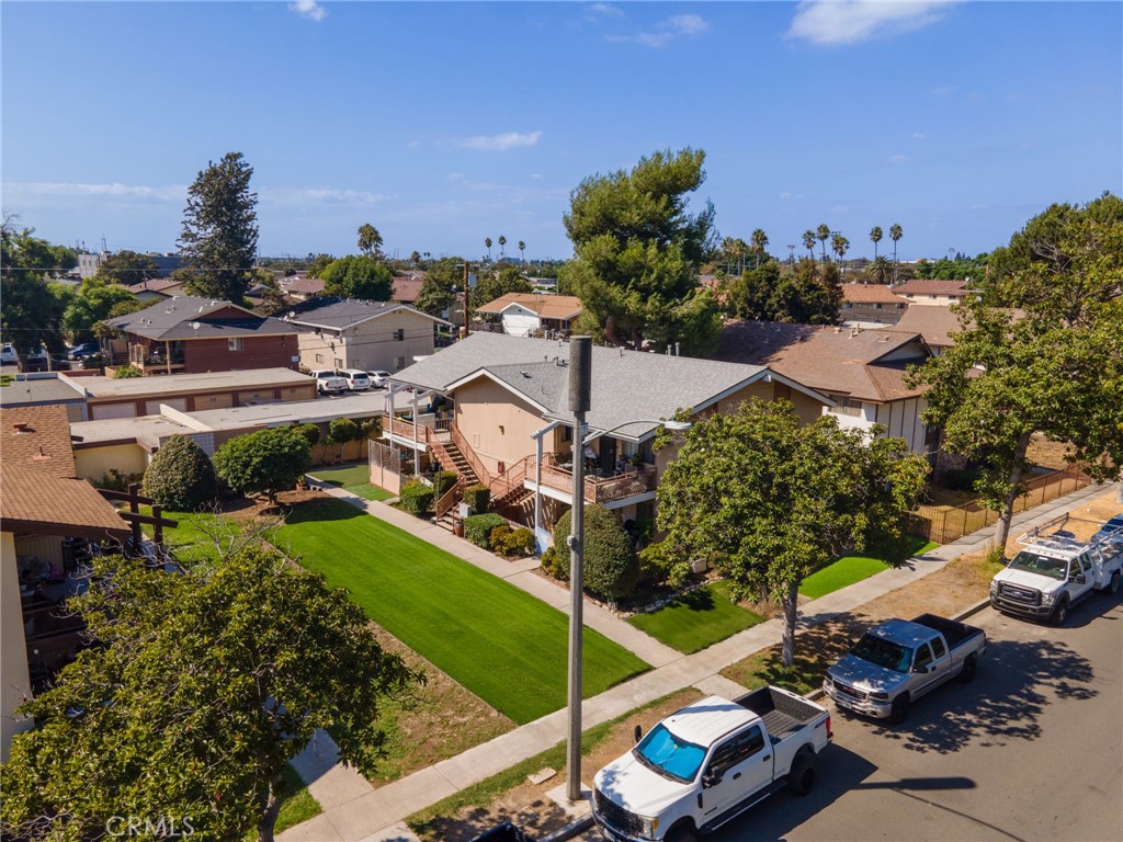 615 N Ventura
