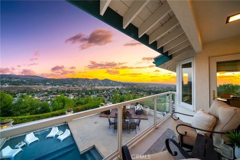 5648 Crest de Ville Orange CA 92867