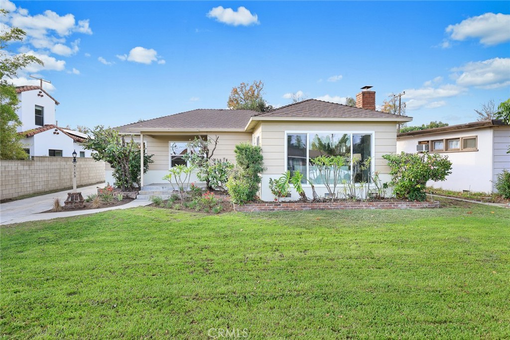 5135 Kauffman Avenue