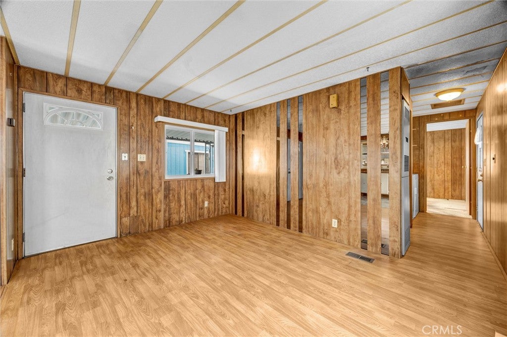 1973 Newport Blvd 3