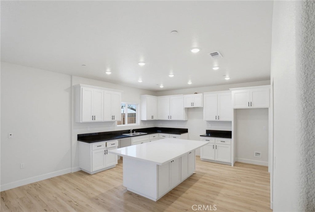 2943 Capella Dr