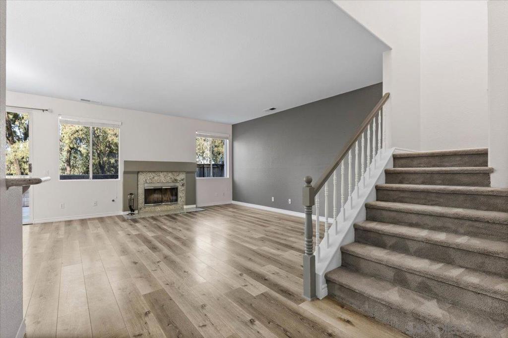 16156 Avenida Venusto 2