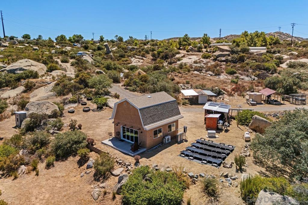 21037 Fog Ridge