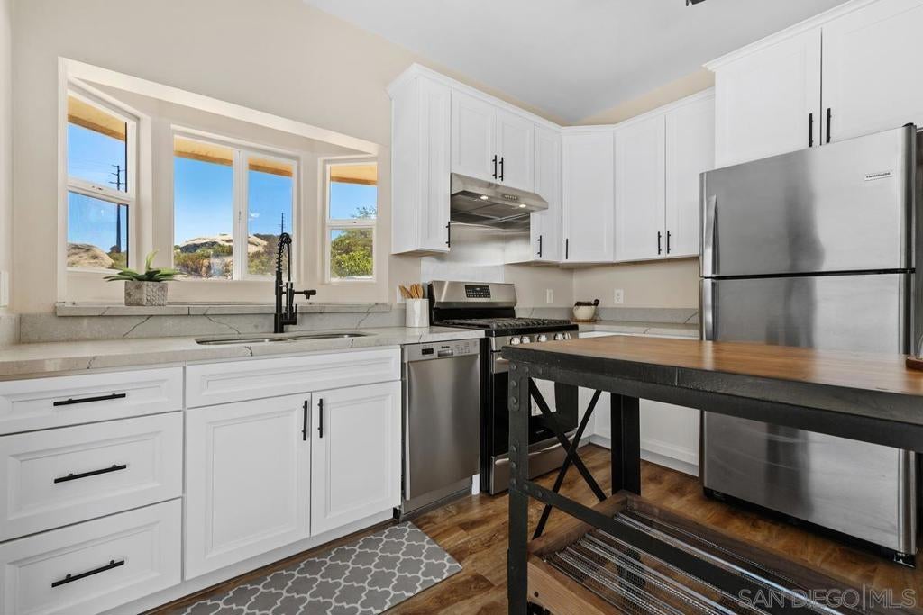 21037 Fog Ridge