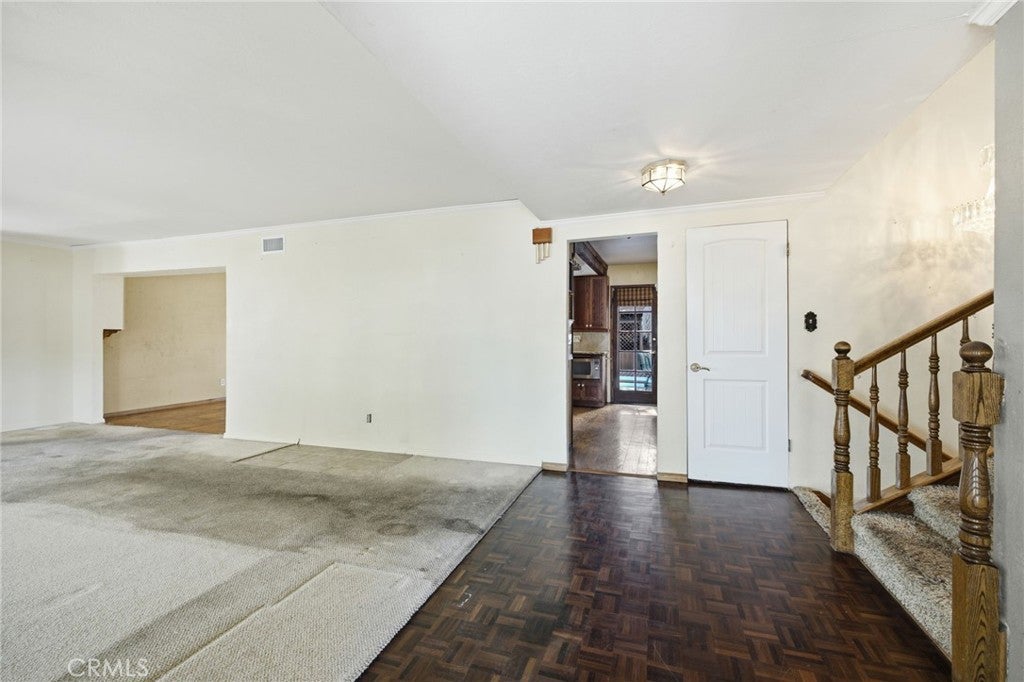 1800 Camino Centroloma