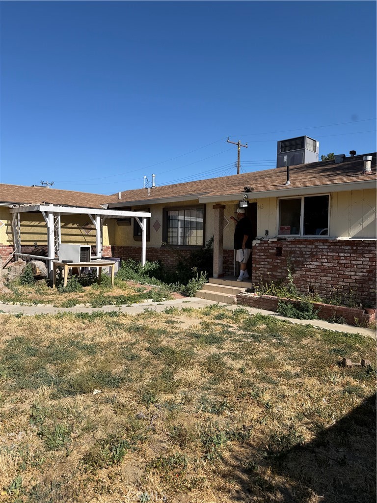 343 E Avenue R6