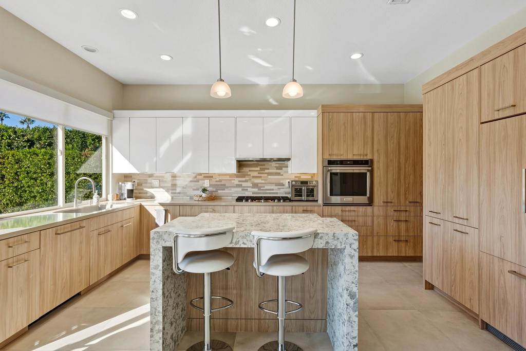 Rancho Mirage C.C. - Residential