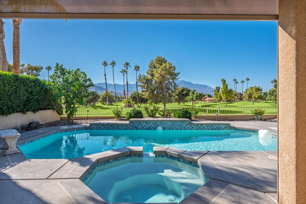 Rancho Mirage C.C. - Residential