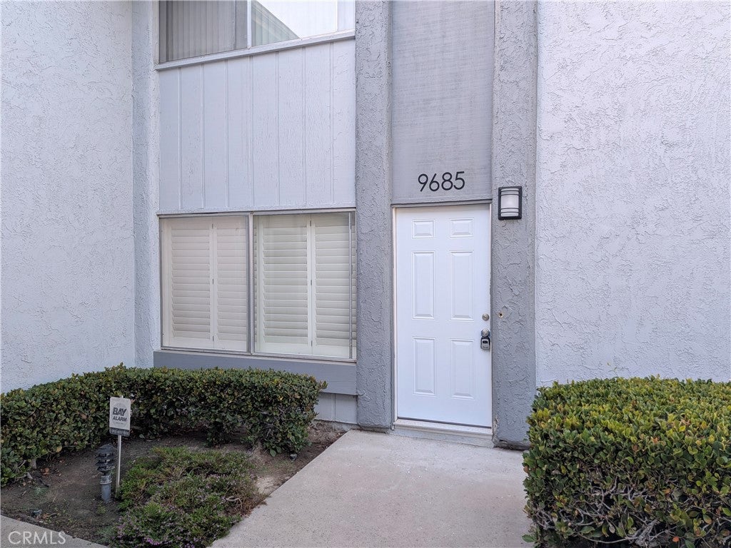 9685 Pettswood