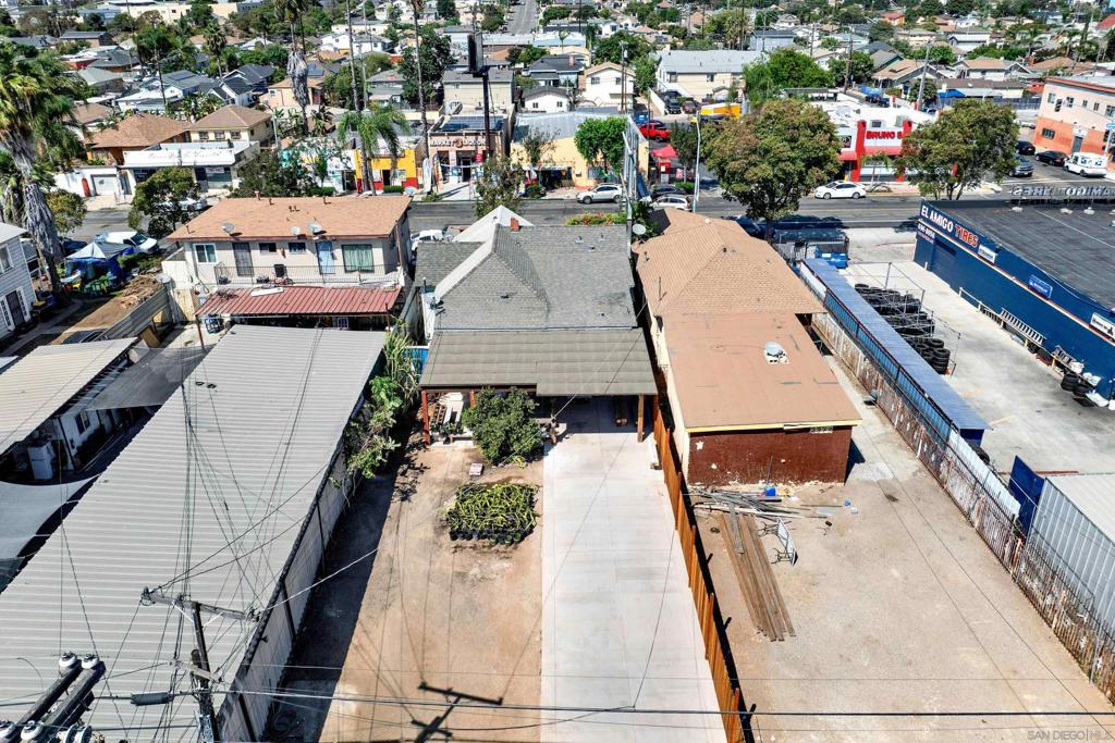 2971 Imperial Ave