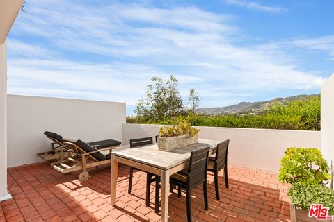 Photo of 29221 Heathercliff Road #13, Malibu, CA 90265 (MLS # 26668993)